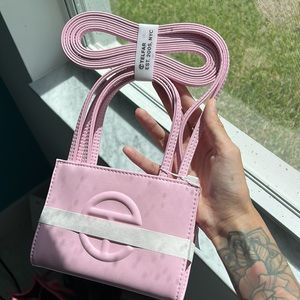 Bubblegum telfar bag